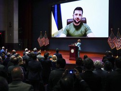 Di Depan Kongres AS, Zelensky Minta Bantuan Lindungi Langit Ukraina dari Rusia