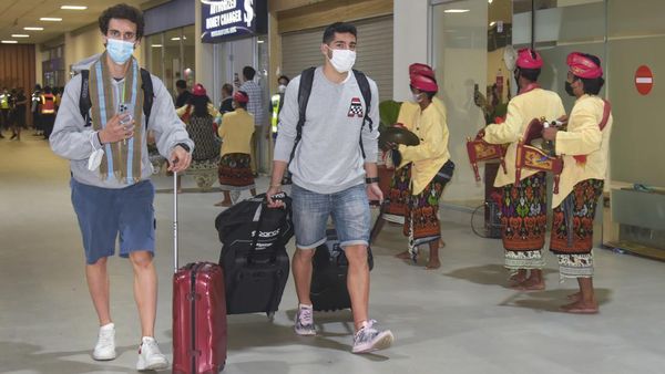 Siap Balapan di Mandalika, Marc Marquez-Alex Rins Tiba di Lombok