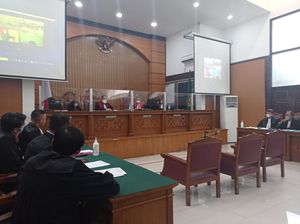 Singkat Sidang Perdana Irjen Napoleon Diwarnai Debat Singkat Sidang Perdana Irjen Napoleon Diwarnai Debat