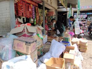 Harga Melonjak, Stok Minyak Goreng di Pasar Wates Masih Langka