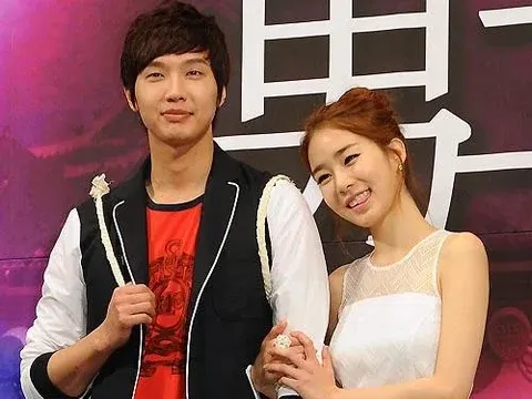 Yoo In Na dan Ji Hyun Woo