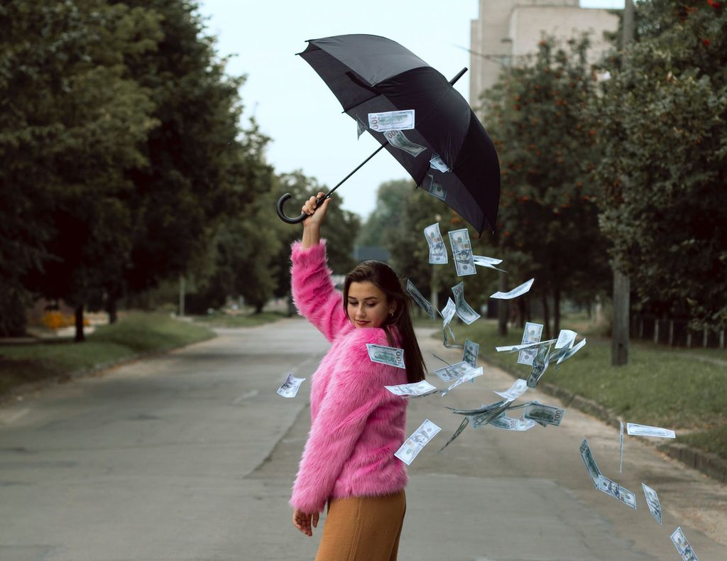 4 Orang Ini Paksakan Flexing Dengan Kekayaan Palsu/Foto : pexels.com/Eugene