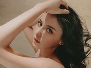 Anggy Novia Suka Keindahan, Jaga Badan Jadi Hal Penting Anggy Novia Suka Keindahan, Jaga Badan Jadi Hal Penting