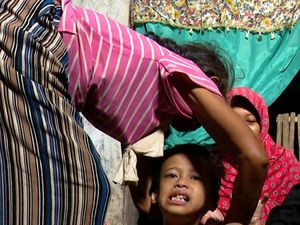 Penuturan Nenek di Balik Video Eko Penderita Cerebral Palsy Diikat di Tiang