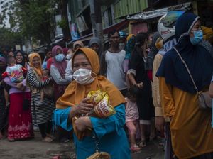 BEM UI: Pak Jokowi, Rakyatmu Terbunuh Akibat Minyak Goreng BEM UI: Pak Jokowi, Rakyatmu Terbunuh Akibat Minyak Goreng