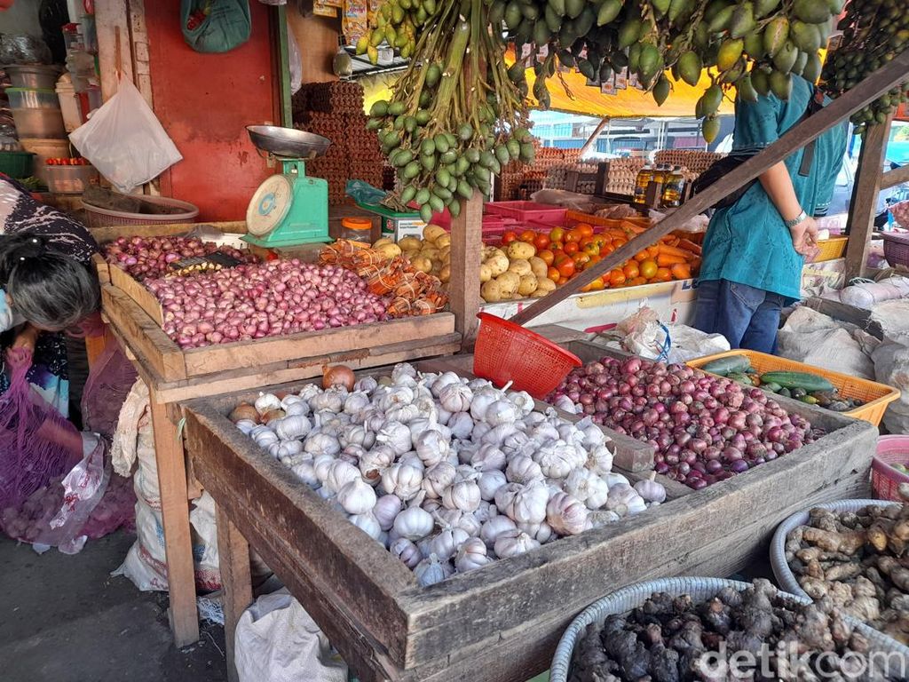 Info Terbaru Harga Bahan Pokok di Makassar, Cabe Rawit hingga Minyak Goreng