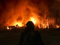 Rusia Lanjutkan Serangan di Ukraina, Seruan Dialog Zelenskiy Diabaikan