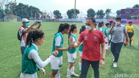 Pria yang kerap disapa Iwan Bule tersebut mengatakan gelaran Piala Pertiwi baru kembali lagi diselenggarakan saat ini. Kata dia, hal tersebut dikarenkan situasi pandemi COVID-19 di Indonesia.  