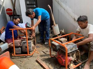 Gereja di Lebak Bulus Banjir dari Malam ke Pagi, Pompa Air Rusak Sebabnya Gereja di Lebak Bulus Banjir dari Malam ke Pagi, Pompa Air Rusak Sebabnya