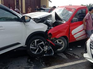 4 Mobil di Bangkalan Kecelakaan Karambol Gegara Sopir Ngantuk, 2 Orang Luka