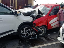 4 Mobil di Bangkalan Kecelakaan Karambol Gegara Sopir Ngantuk, 2 Orang Luka