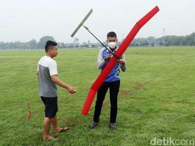 Melihat Keseruan Aeromodelling Air Force Cup 2022