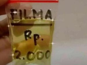 8 Meme Nyeleneh Mahalnya Harga Minyak Goreng Ini Bikin Senyum Sambil Nangis