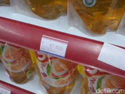 Ironi Minyak Goreng: Harga Murah Barang Langka, Giliran Mahal Pasokan Banjir