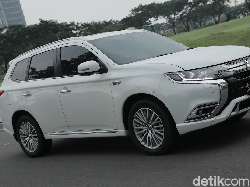 Toyota Sudah Produksi Mobil Elektrifikasi, Kapan Giliran Mitsubishi?