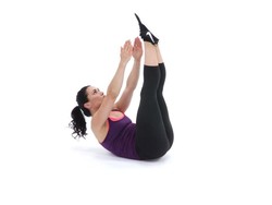 7 Olahraga Mengecilkan Perut, Bisa Dilakukan Sambil Tiduran