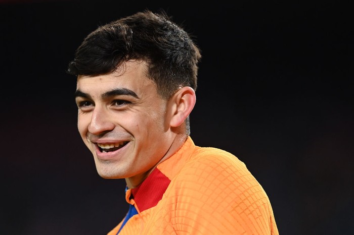 BARCELONA, SPAIN - MARCH 13: Pedri of FC Barcelona looks on prior to the LaLiga Santander match between FC Barcelona and CA Osasuna at Camp Nou on March 13, 2022 in Barcelona, Spain. (Photo by David Ramos/Getty Images)