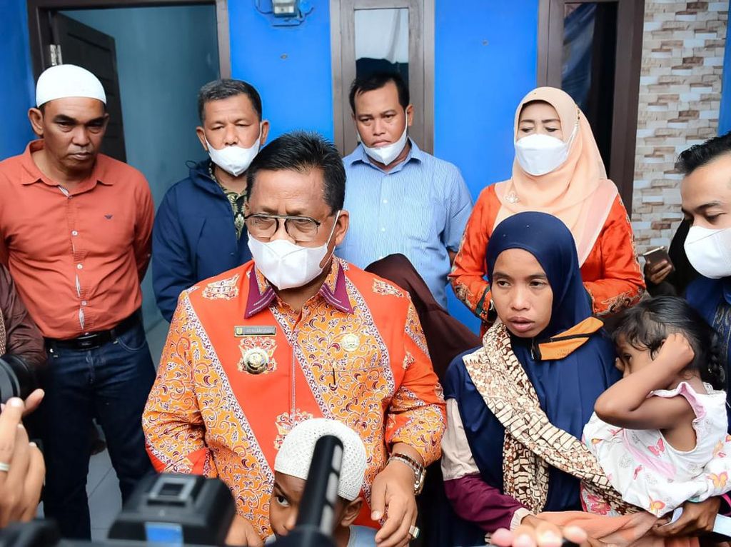 Penerima Bedah Rumah di Aceh Usulkan Aminullah Jadi Bapak Duafa