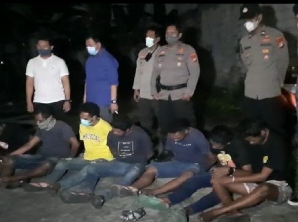Polisi Acak-acak Kampung Ambon, 7 Bandar Narkoba Ditangkap!