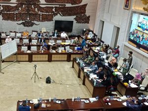 DPR Restui 16 BUMN Dapat Suntikan Modal Negara DPR Restui 16 BUMN Dapat Suntikan Modal Negara