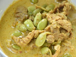 Resep Kari Daging dan Pete yang Pekat Berempah Kuahnya