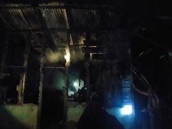 Istri di Taput Bakar Jas Gegara Suami Mau Nikah Lagi, Rumahnya Ikut Ludes