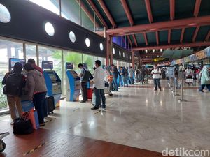Terbang dari Jakarta ke Labuan Bajo Tanpa Tes PCR Terbang dari Jakarta ke Labuan Bajo Tanpa Tes PCR