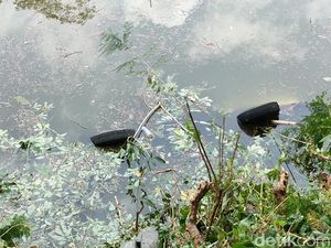 Truk Bermuatan Material Nyemplung di Waduk Sermo Kulon Progo
