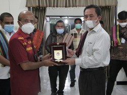 Temui Bupati TTS, Dirjen Bina Pemdes Bahas Pelatihan buat Aparatur Desa