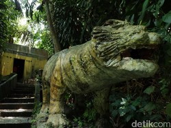 Jelajah Gua Kutamaneuh, Petilasan Prabu Siliwangi di Sukabumi