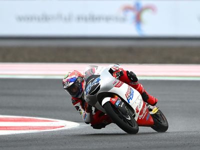 Hebat! Mario Aji Start Baris Terdepan di Moto3 Mandalika