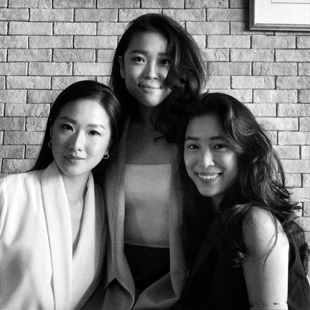 Janet, Denisa, Vanesa (pendiri Wearstatuquo)