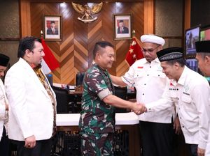 Ngabalin dan Jenderal Dudung di Pucuk Badan Koordinasi Mubaligh Indonesia Ngabalin dan Jenderal Dudung di Pucuk Badan Koordinasi Mubaligh Indonesia
