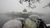 Menilik Keindahan Kota Terlarang China di Tengah Salju