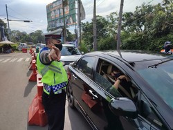 Lalin Puncak Lancar Jelang Malam Minggu, Ganjil Genap Tetap Berlaku