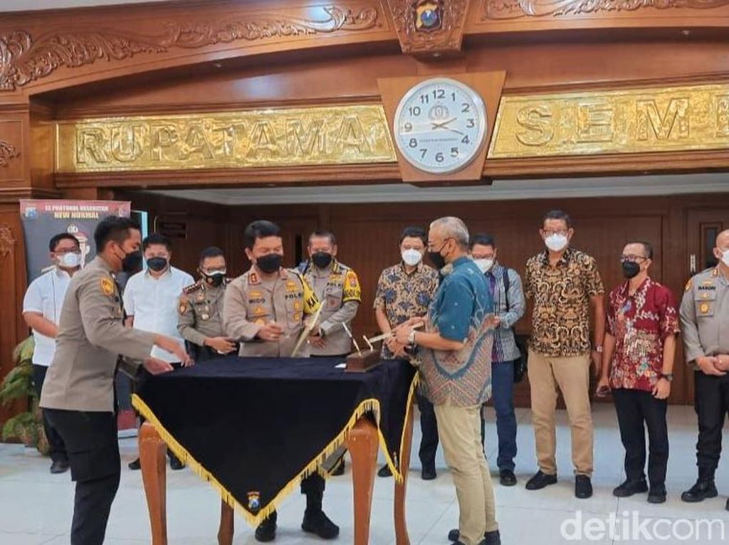 Jaga Kondusivitas Investasi, Polda Jatim Terus Tingkatkan Pengamanan Obvitnas Jaga Kondusivitas Investasi, Polda Jatim Terus Tingkatkan Pengamanan Obvitnas