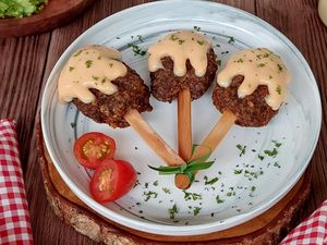 Resep Pembaca: Resep Selat Solo Lolipop yang Unik Tampilannya Resep Pembaca: Resep Selat Solo Lolipop yang Unik Tampilannya