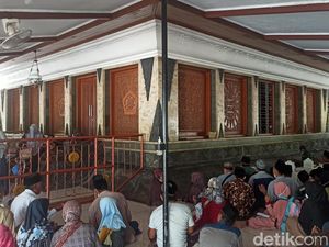 Lirik Salamullah Ya Sadah Beserta Arab, Latin, dan Artinya Lirik Salamullah Ya Sadah Beserta Arab, Latin, dan Artinya