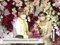 Isi Suvenir untuk Tamu Undangan di Acara Pernikahan Putri Tanjung