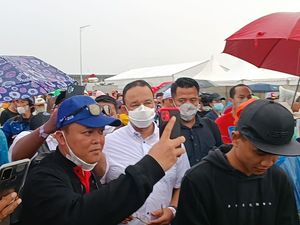 Posting Anies Presidenku, Anies Dinilai Pamer Banyak Pemuja di Mandalika Posting Anies Presidenku, Anies Dinilai Pamer Banyak Pemuja di Mandalika
