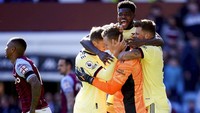 Tambahan tiga poin membuat Tim Gudang Peluru kukuh di posisi keempat klasemen Liga Inggris dengan 54 poin dari 28 laga, unggul empat angka dari Manchester United di posisi kelima.