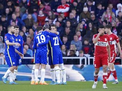 Namun, justru Chelsea yang menambah keunggulan semenit kemudian melalui Hakim Ziyech (31).