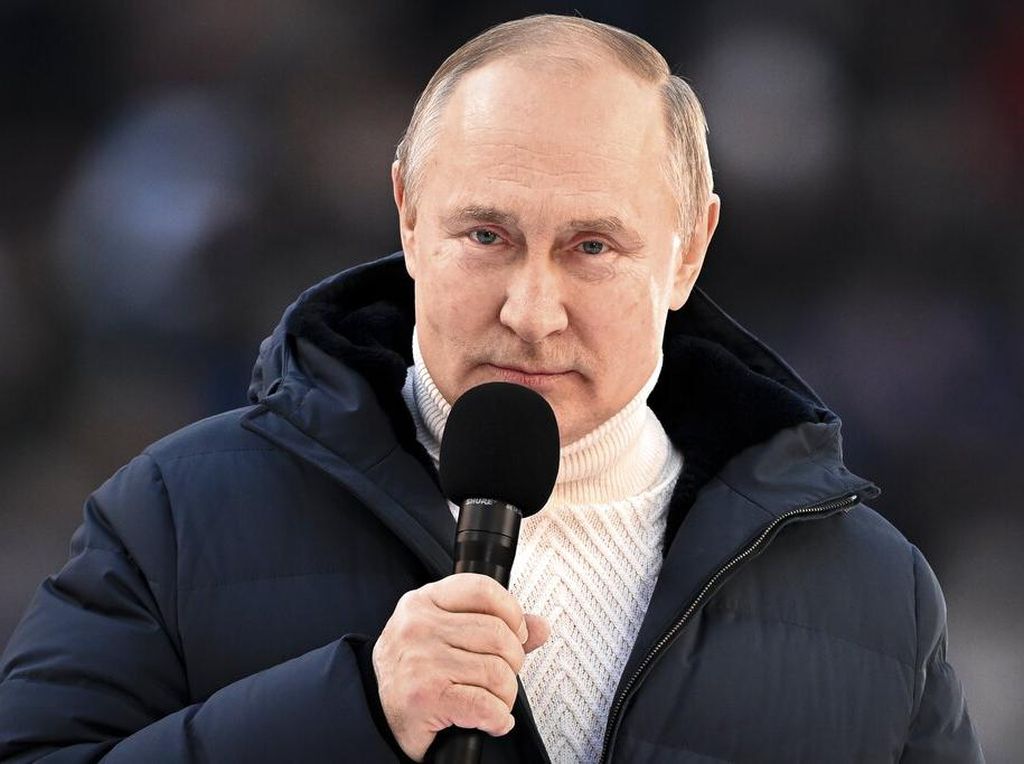 Penampakan Baru Vladimir Putin Viral Disorot Publik, Ada Masalah Kesehatan?