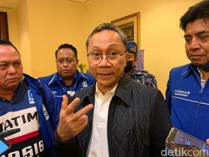 Zulhas Minta Kader PAN Tak Galak Lagi ke Pemerintah