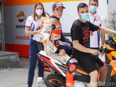 Detik-detik Marc Marquez Dibawa ke RS Usai Terpelanting dari Motor