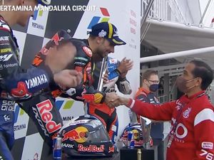 Miguel Oliveira Juara MotoGP Mandalika, Jokowi: Selamat!