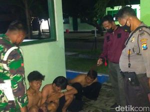 6 Pendekar Serang-Rusak Warung di Lamongan Diamankan, Sebuah Celurit Disita