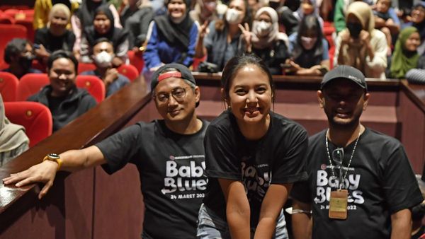 Potret Keseruan Nobar Asyik FIlm Baby Blues