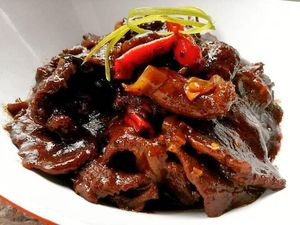 Resep Pembaca: Resep Daging Sapi Lada Hitam yang Pedas Nendang Resep Pembaca: Resep Daging Sapi Lada Hitam yang Pedas Nendang