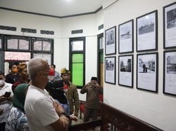 Datang ke NTB, Ganjar Napak Tilas Jejak Bung Karno di Wisma Soedjono